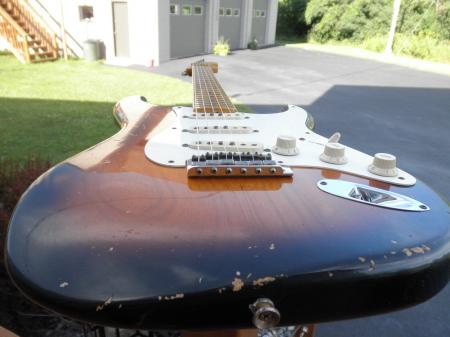 1957 KILLER SUPER RELIC 2 TONE V Neck Profile  FENDER STRAT 2010