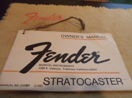 1975 Orig Fender Stratocaster Owners Manual