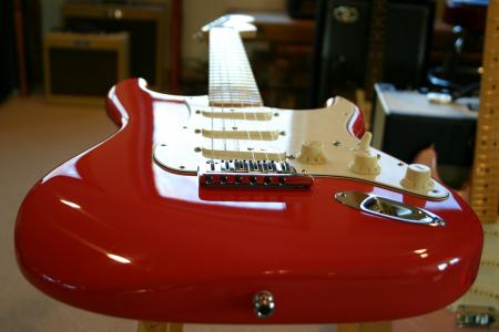 2011 Fender Strat Pro in Fiesta Red! CHECK THIS OUT