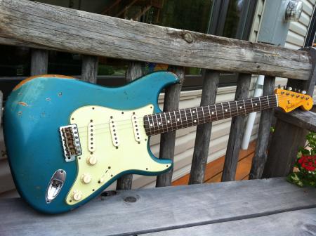 1960 Heavy Relic Ocean Turqouise 2011 Fender Stratocaster 9.5