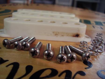 1974 ORIG PICKUP COVERS AND SCREWS AND SPRINGS