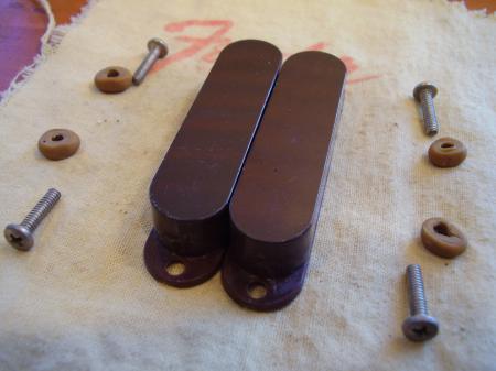 1959 ORIG FENDER DUO SONIC PICKUP COVERS & HARDWARE