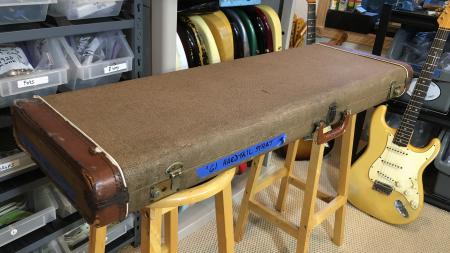 1961 Orig Fender Strat Case Brown Tolex Gold Inside Needs Love