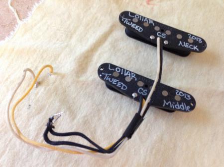  Lollar Vintage Blonde Fender Strat Neck & Middle Pickups