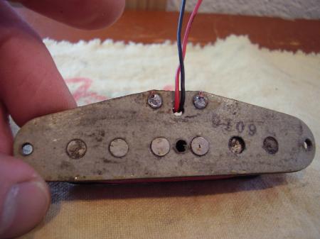 1969 ORIG FENDER STRAT NECK PICKUP