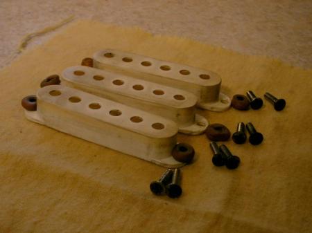 1961 FENDER STRAT PICKUP COVERS & Pickup Screws