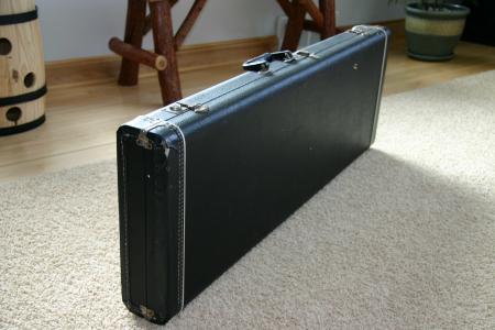 1964-1965 ORIG NO LOGO FENDER STRAT CASE