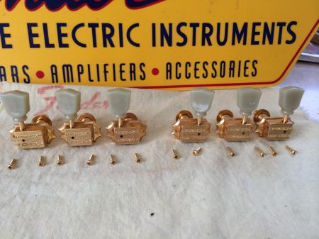 1992 Orig Gibson Les Paul Studio Gold Tuners With Screws