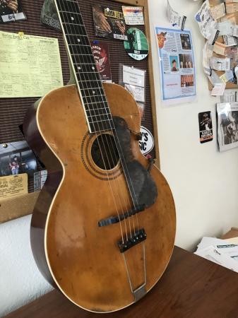 1914 GIBSON L1 ARCHTOP ACOUSTIC WITH ORIGINAL HARD CASE