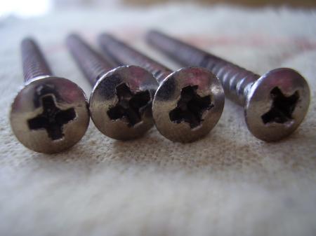 1963 Orig Fender Strat Neck Screws