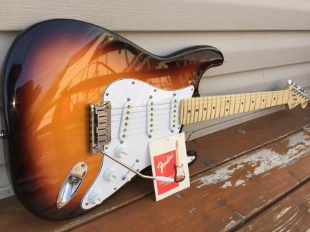 1994 40th Anniversary Fender USA Stratocaster NEVER SOLD