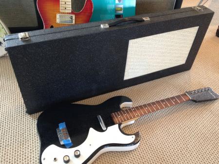 1962 Silvertone Guitar 1448 with Amp Case Mint under the Bed