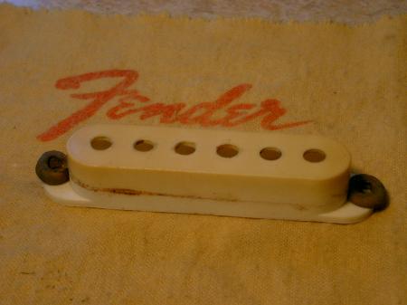 1957 ORIG FENDER STRATOCASTER VINTAGE PICKUP COVER WITH SPACERS
