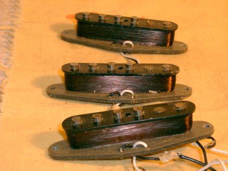 1974 ORIG FENDER STRAT PICKUPS