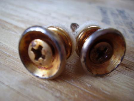 CUNETTO 1957 MARY KAYE GOLD STRAP BUTTONS