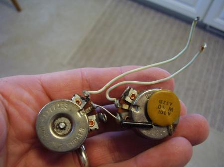 1974 Orig Tone Pots with Cap and Wire