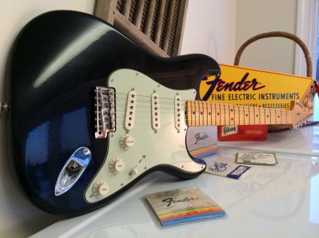 1969 2013 69 Fender BLACK Stratocaster Closet Classic With Reverse Maple Neck