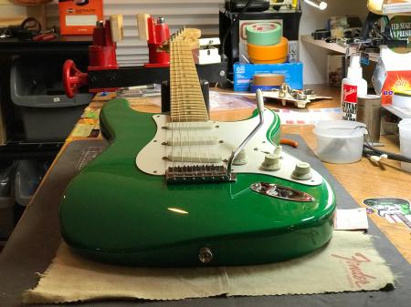 1990 ORIG 7UP GREEN CLAPTON FENDER STRAT Collector Grade