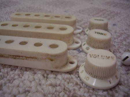 1963 Pre CBS Fender Strat Knobs,Pickup Covers, 3-way tip