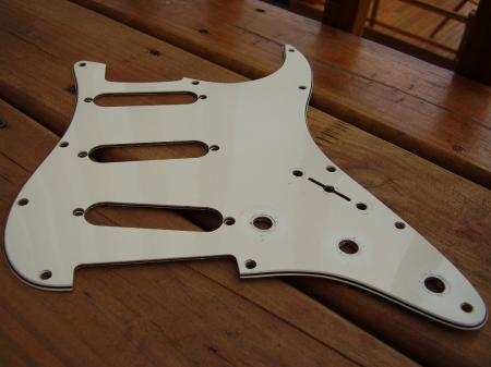 1972 ORIG FENDER STRAT PICKGUARD