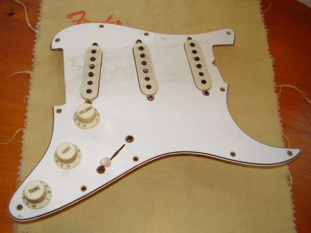 1966 ORIG FENDER STRAOCASTER COMPLETE PICKUP ASSEMBLY