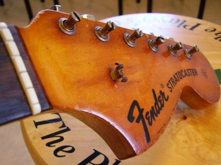 1971, 4 BOLT FENDER STRAT NECK
