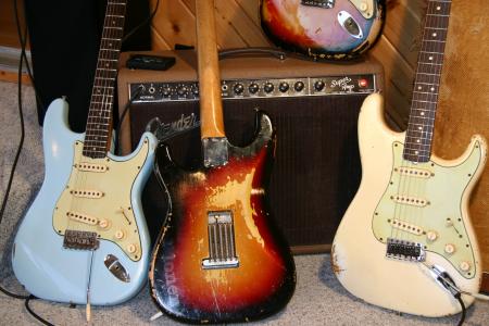 eddievegas.com Strat is where it's at