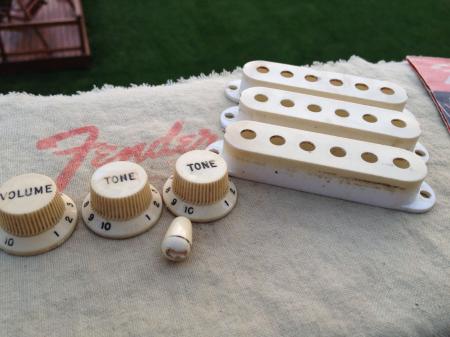 1962 Orig Knobs Covers Tip Pre CBS Fender Strat 