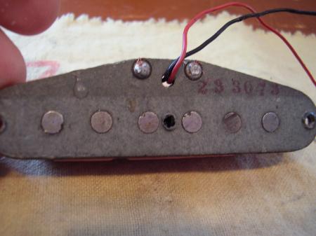 1973 ORIG MIDDLE FENDER STRAT PICKUP REWOUND