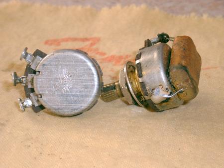 1954 ORIGINAL FENDER STRAT POTS AND CAP