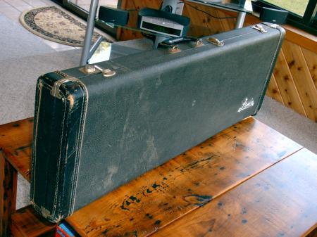 1972 ORIGINAL FENDER STRAT CASE