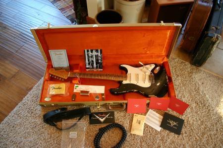 1957 2012 Fender Custom Shop Heavy Black Relic 6lb 14oz Strat 