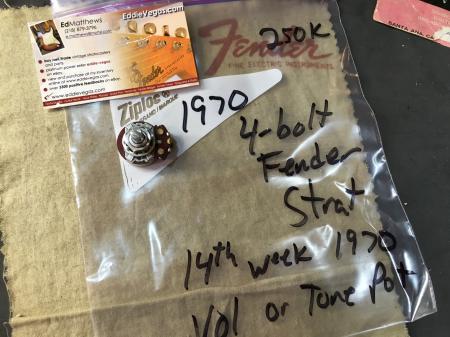 1970 ORIG FENDER STRAT 250K POT 7014 Date