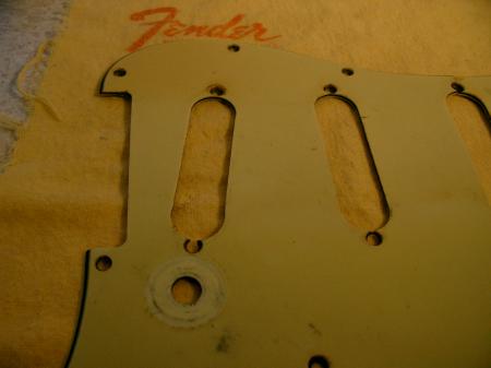 1963 ORIG FENDER STRATOCASTER GREEN NITRO PICKGUARD