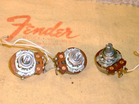 1971, 12th week Fender Strat Vol and Tone Pots