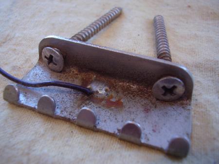 1972 ORIG  FENDER STRAT TREM CLAW