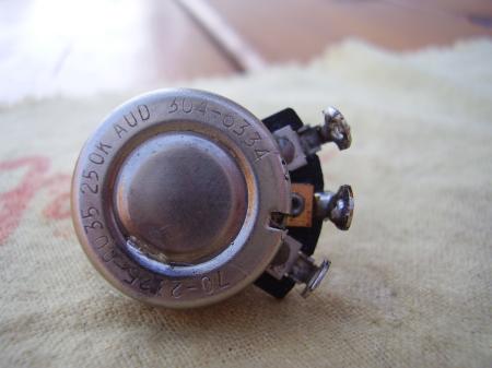 1963 ORIG FENDER STRAT TONE POT