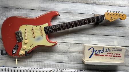 1961 Fiesta Red Fender Stratocaster 