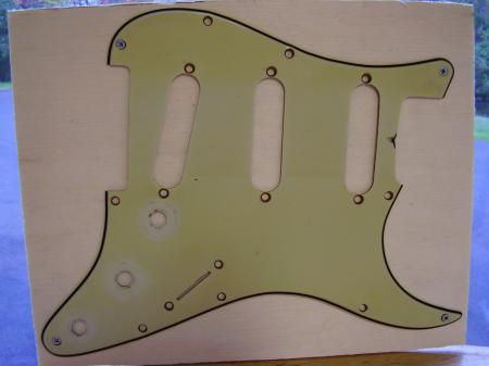 1963 MINT PICKGUARD NICE GREEN NITRO COLOR
