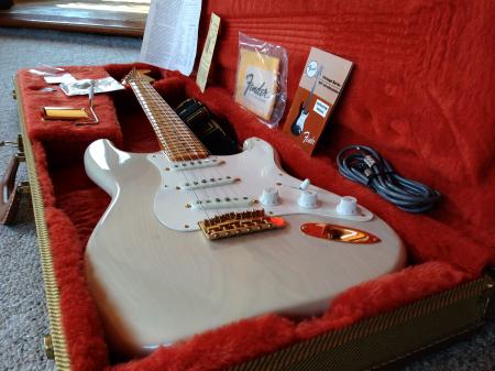 1957 1987 NOS Mary Kaye 57RI FENDER STRAT COLLECTOR GRADE