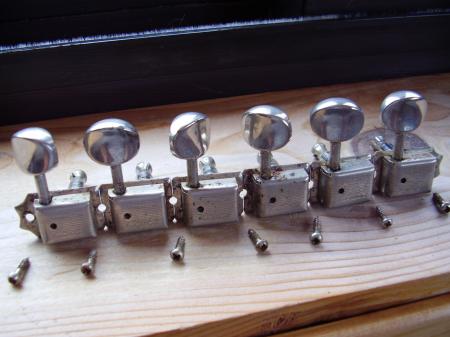1964 orig Fender Stratocaster Tuners