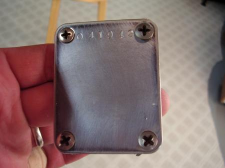 Relic Relic Kool Cool Fender neck Plate and Screws