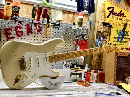 1957 Cunetto 1999 Mary Kaye Fender Relic Custom Shop Strat