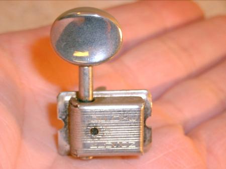 1964 Fender Strat Tuner, Double Line Kluson #4