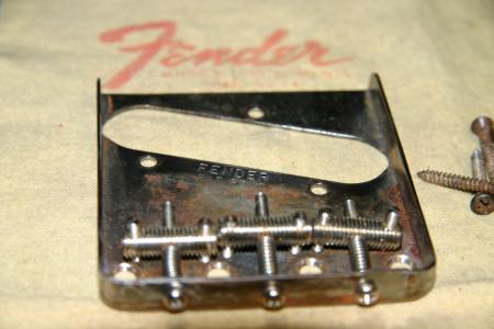 FENDER TELE BRIDGE