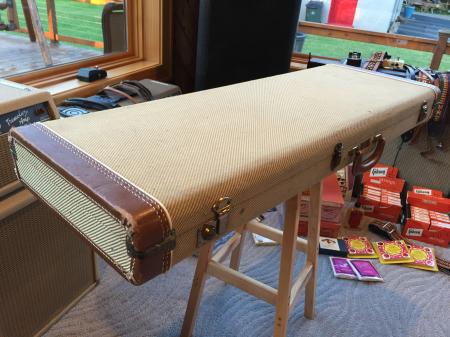 1982 Orig Fullerton Fender Strat Tweed Case With Duck Foot