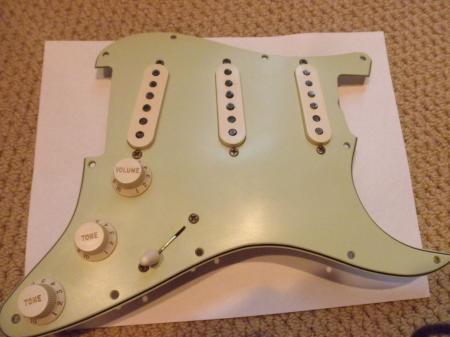 1959 Limited Edition Rockin Dog Fender C-Shop Strat Assembly