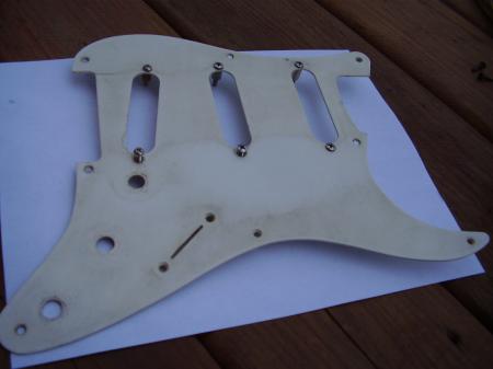 1954 Relic 1996 Custom Shop 1950s Single Ply White Strat Pickguard