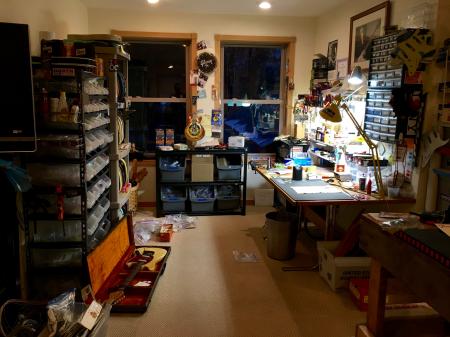 EddieVegas.Com Vintage Guitar Shop....Bell Tone City!