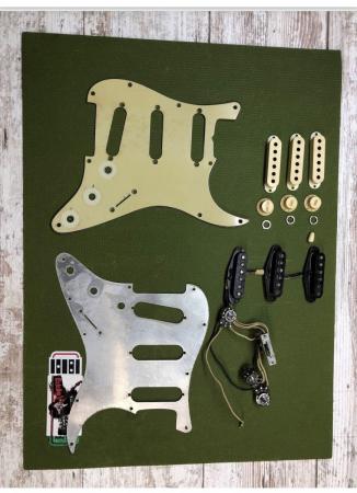  1959 Fender Strat 9 Hole Green Nitrate Pickguard & Shield 